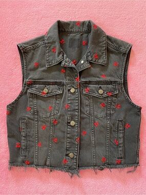 Wild Fable Black Denim Cherry Embroidered Raw Hem Vest M/L